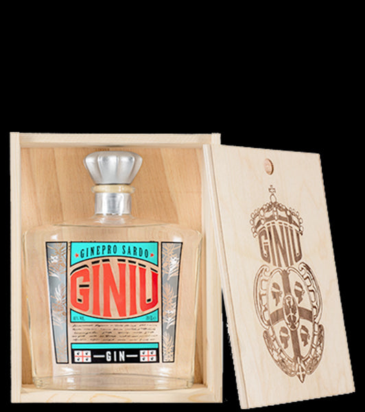 Gin  Giniu   Sardo  In  Wooden  Box 70cl